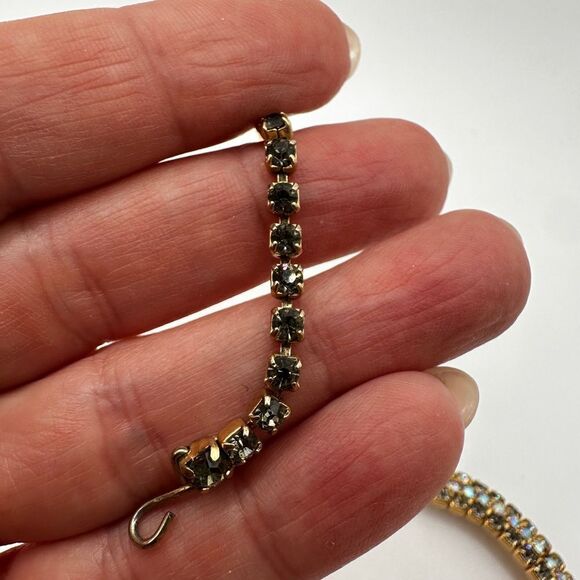 16" all gray pave and AB rhinestones and gold tone statement necklace! - Picture 5 of 17